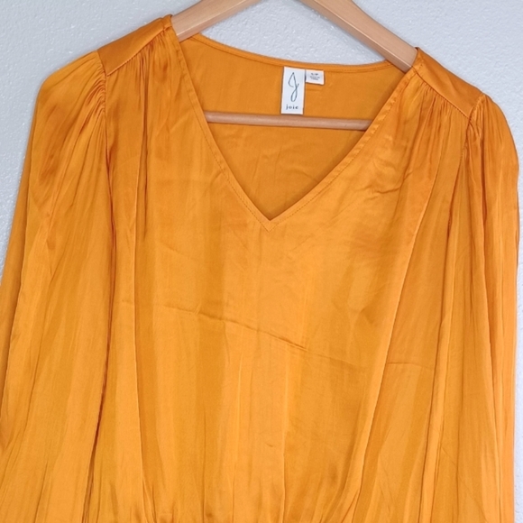 Joie Satin V-Neck Puff Sleeve Mocked Waist Blouse - Picture 4 of 15
